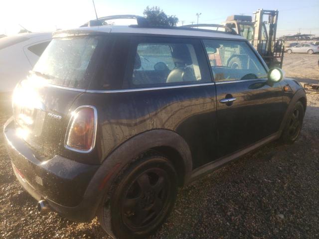 Photo 3 from auction – 2007 MINI COOPER with VIN WMWMF33567TL78404