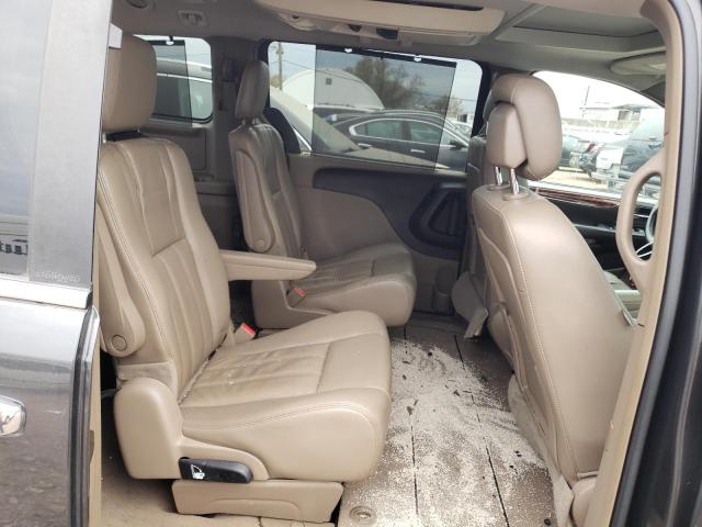 Photo 11 from auction – 2012 CHRYSLER TOWN & COU with VIN 2C4RC1CG7CR376850