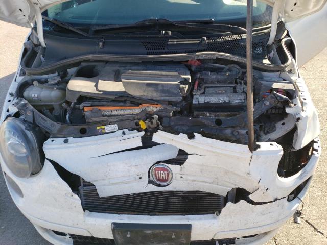 Photo 11 from auction – 2016 FIAT 500 POP with VIN 3C3CFFAR8GT246114