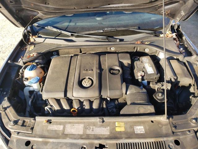 Photo 11 from auction – 2013 VOLKSWAGEN PASSAT SE with VIN 1VWBP7A35DC019747
