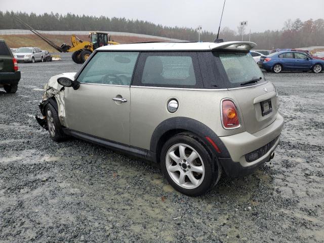 Photo 2 from auction – 2008 MINI COOPER S with VIN WMWMF73598TV35609