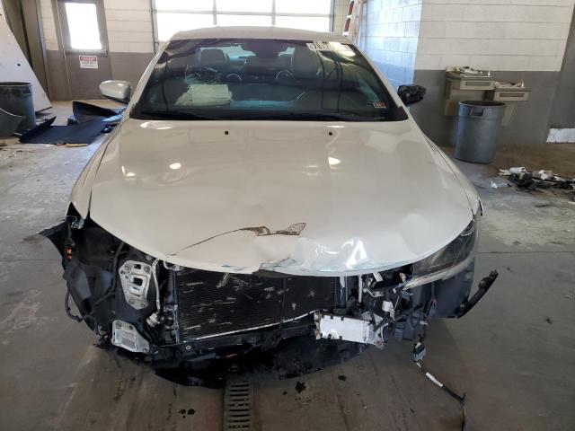 Photo 5 from auction – 2015 CHRYSLER 200 S with VIN 1C3CCCBBXFN567739