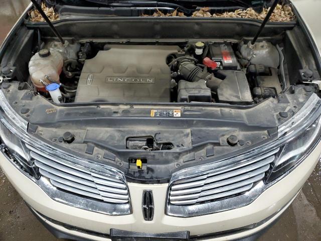 Photo 11 from auction – 2016 LINCOLN MKX RESERV with VIN 2LMTJ8LR1GBL80011