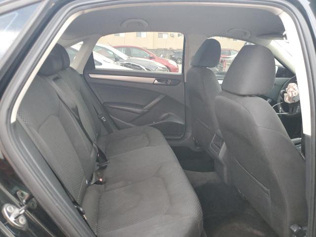 Photo 10 from auction – 2013 VOLKSWAGEN PASSAT S with VIN 1VWAP7A3XDC062511