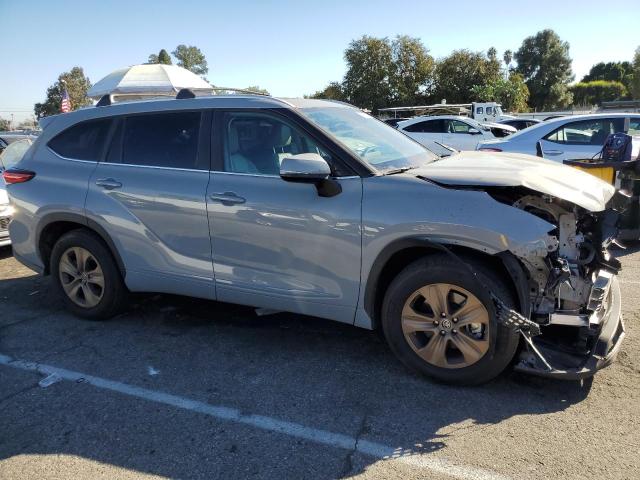 Photo 4 from auction – 2023 TOYOTA HIGHLANDER with VIN 5TDAARAH0PS520264