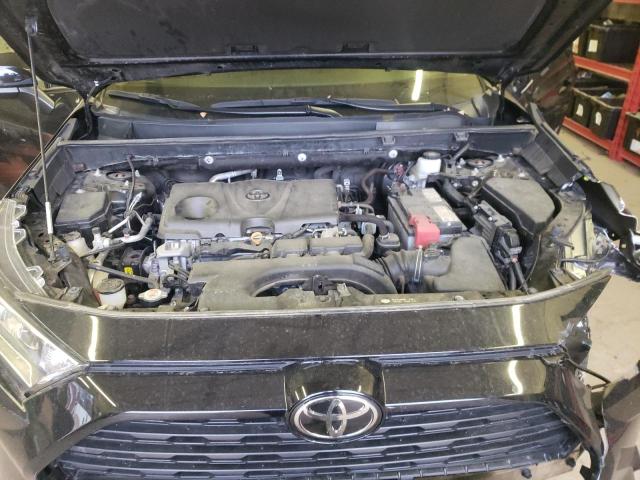 Photo 12 from auction – 2021 TOYOTA RAV4 XLE with VIN 2T3P1RFV4MC164244