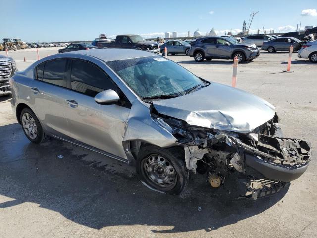 Photo 4 from auction – 2013 MAZDA 3 I with VIN JM1BL1TF4D1826601