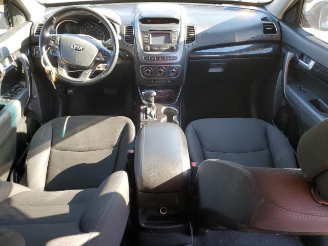 Photo 11 from auction – 2014 KIA SORENTO LX with VIN 5XYKTDA67EG473129