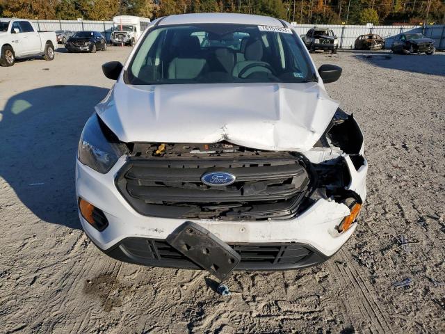 Photo 5 from auction – 2019 FORD ESCAPE S with VIN 1FMCU0F71KUB75564