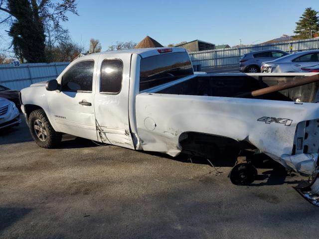 Photo 2 from auction – 2011 GMC SIERRA K15 with VIN 1GTR2VE3XBZ359176