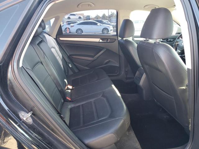 Photo 10 from auction – 2015 VOLKSWAGEN PASSAT S with VIN 1VWAT7A30FC037101