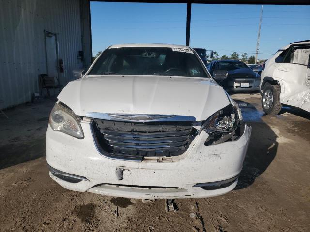 Photo 5 from auction – 2011 CHRYSLER 200 LIMITE with VIN 1C3BC2FB3BN551490