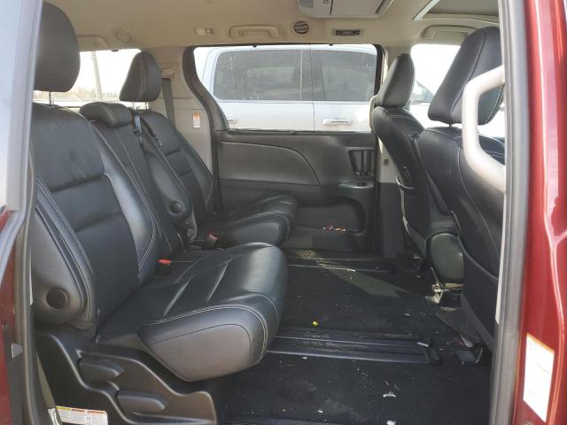 Photo 11 from auction – 2017 TOYOTA SIENNA SE with VIN 5TDXZ3DC7HS886630
