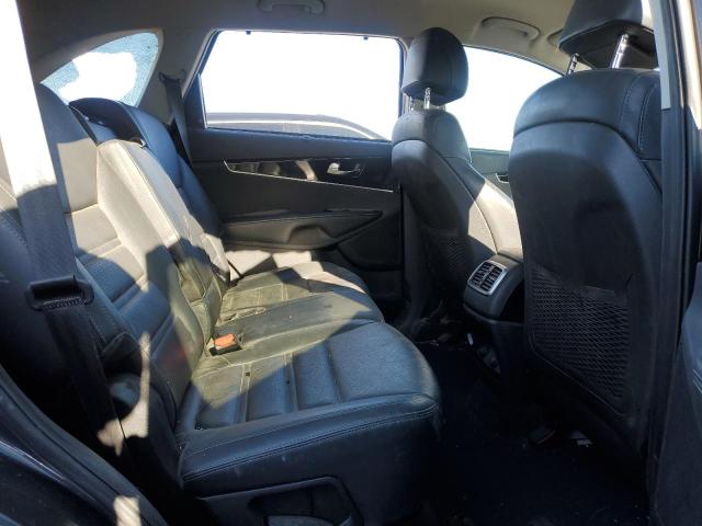 Photo 11 from auction – 2017 KIA SORENTO EX with VIN 5XYPHDA11HG280331
