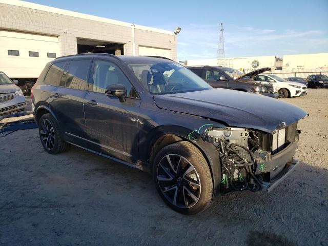 Photo 4 from auction – 2023 VOLVO XC90 PLUS with VIN YV4H60CW1P1954341