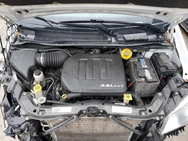 Photo 12 from auction – 2014 CHRYSLER TOWN & COU with VIN 2C4RC1BG6ER402424