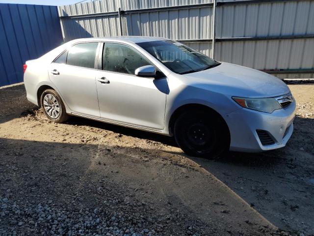 Photo 4 from auction – 2014 TOYOTA CAMRY L with VIN 4T4BF1FK4ER415944