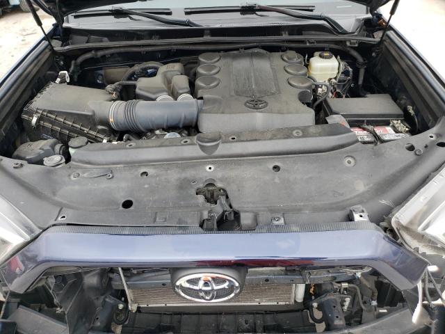 Photo 12 from auction – 2018 TOYOTA 4RUNNER SR with VIN JTEBU5JR8J5536136