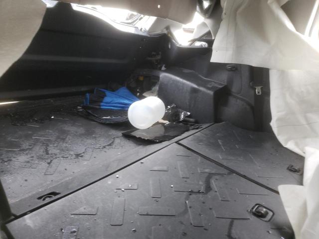 Photo 10 from auction – 2013 TOYOTA FJ CRUISER with VIN JTEBU4BF4DK153699