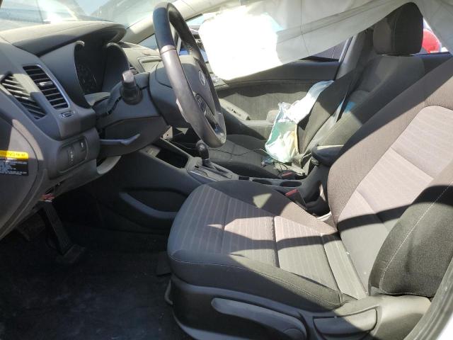 Photo 7 from auction – 2017 KIA FORTE LX with VIN 3KPFL4A75HE013415