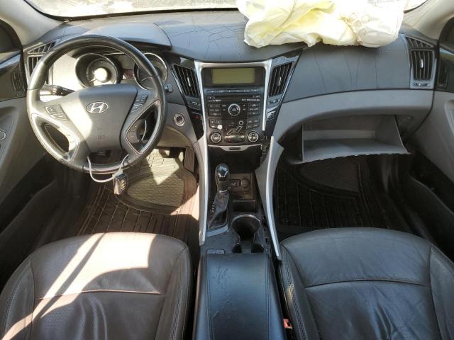 Photo 8 from auction – 2011 HYUNDAI SONATA SE with VIN 5NPEC4AC0BH078541
