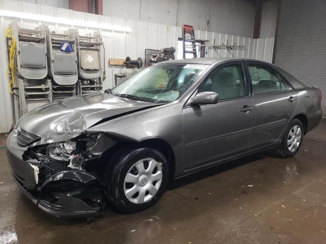 TOYOTA CAMRY LE 2004 with VIN 4T1BE32K54U841591 - Photo from auction