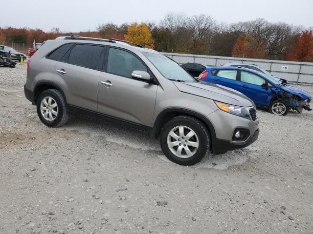 Photo 4 from auction – 2013 KIA SORENTO LX with VIN 5XYKT4A60DG353090