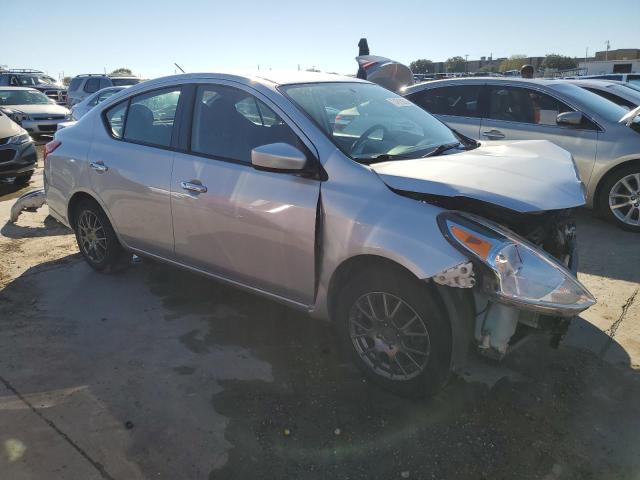 Photo 4 from auction – 2017 NISSAN VERSA S with VIN 3N1CN7AP6HK424843