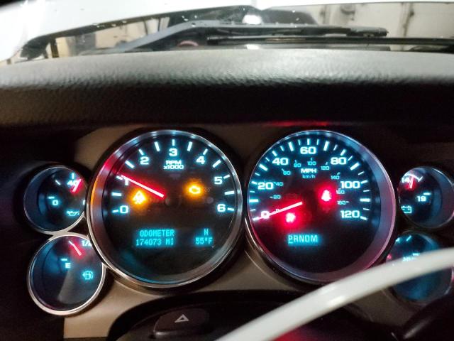 Photo 9 from auction – 2011 CHEVROLET SILVERADO with VIN 1GCRKSE35BZ155142