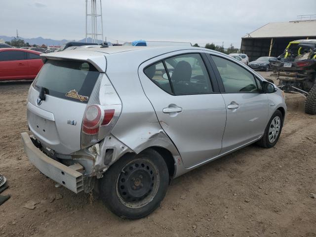 Photo 3 from auction – 2014 TOYOTA PRIUS C with VIN JTDKDTB32E1068873