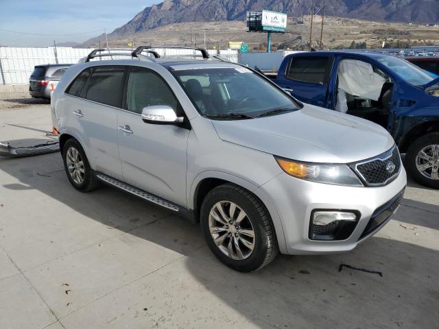 Photo 4 from auction – 2012 KIA SORENTO SX with VIN 5XYKW4A28CG298021