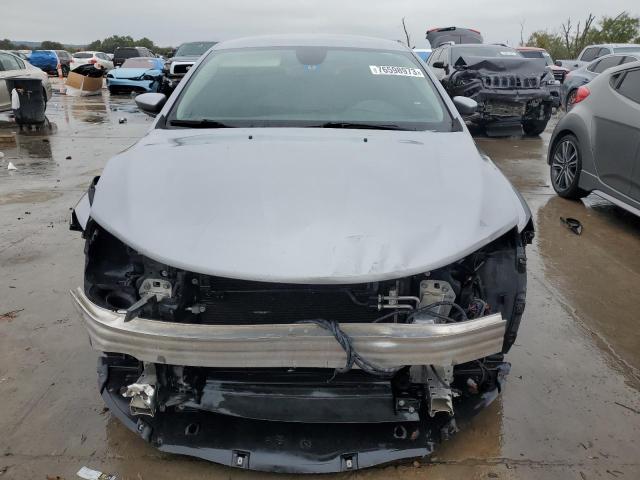 Photo 5 from auction – 2015 CHRYSLER 200 LIMITE with VIN 1C3CCCABXFN594375
