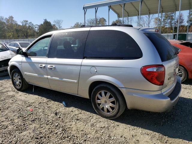 Photo 2 from auction – 2005 CHRYSLER TOWN & COU with VIN 2C4GP54L75R370435