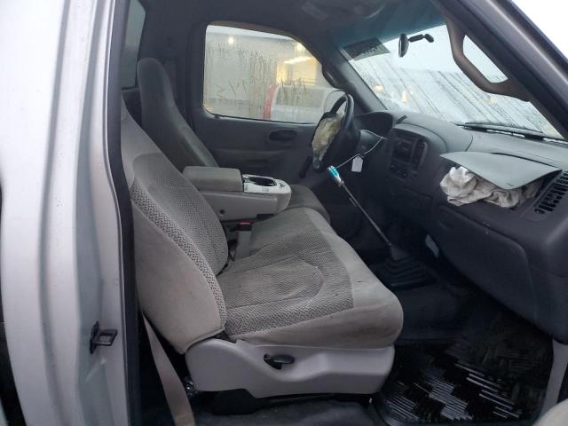 Photo 10 from auction – 2000 FORD F150 with VIN 1FTZF1722YNB37362
