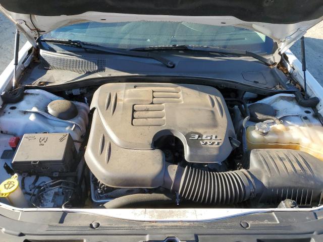Photo 11 from auction – 2016 CHRYSLER 300 LIMITE with VIN 2C3CCAAG1GH307998
