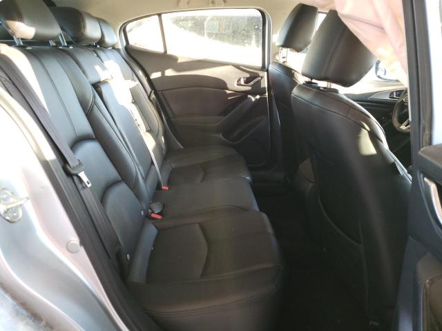 Photo 11 from auction – 2018 MAZDA 3 TOURING with VIN 3MZBN1L38JM217605