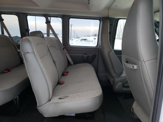 Photo 11 from auction – 2018 CHEVROLET EXPRESS G3 with VIN 1GAZGMFP2J1238872