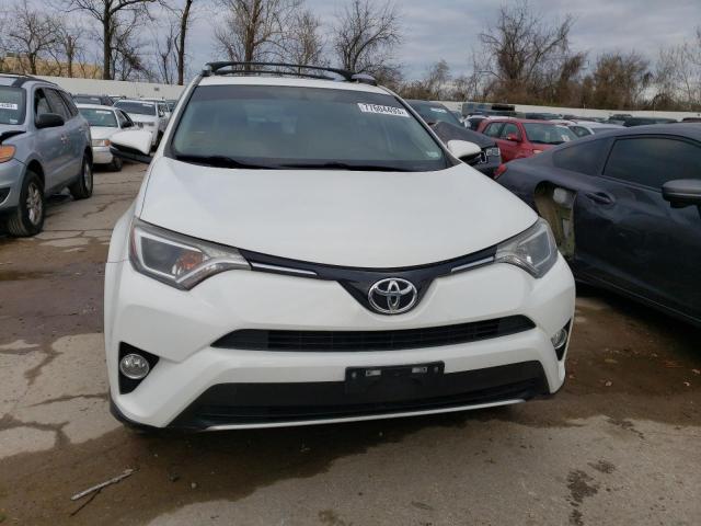 Photo 5 from auction – 2016 TOYOTA RAV4 XLE with VIN JTMRFREV2GJ079531