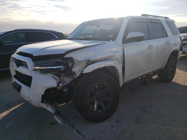 TOYOTA 4RUNNER SR 2021 with VIN JTEBU5JRXM5864551 - Photo from auction
