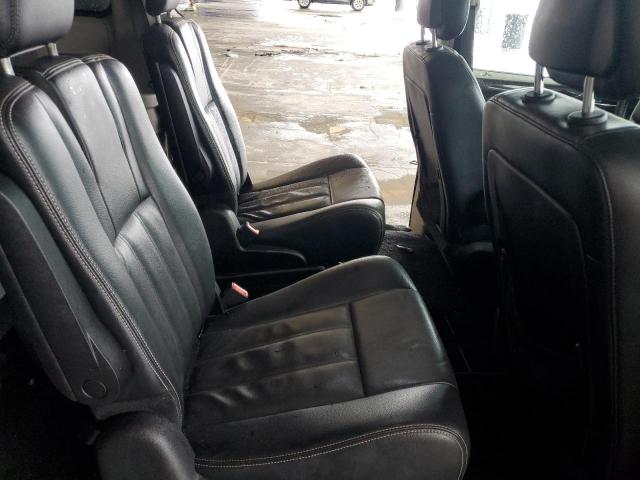 Photo 11 from auction – 2013 CHRYSLER TOWN & COU with VIN 2C4RC1BG9DR585140