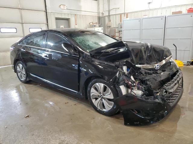 Photo 4 from auction – 2013 HYUNDAI SONATA HYB with VIN KMHEC4A4XDA074141