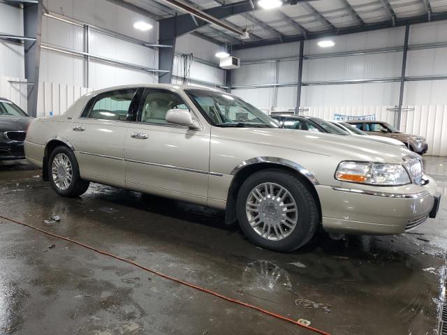 Photo 4 from auction – 2011 LINCOLN TOWN CAR S with VIN 2LNBL8CV1BX753574