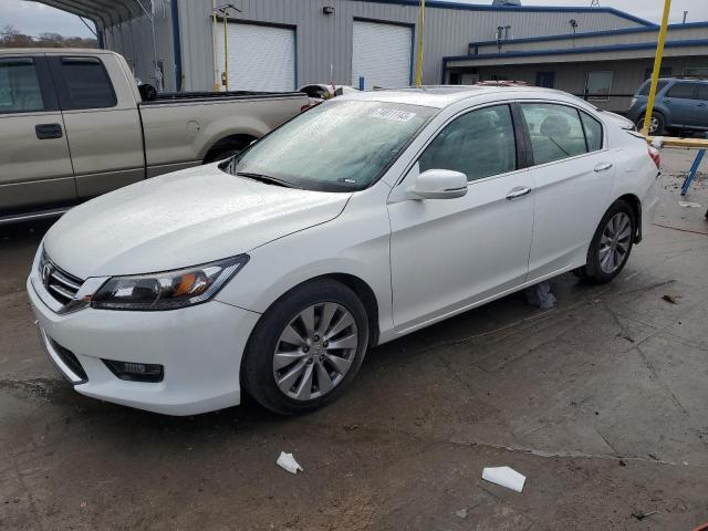 HONDA ACCORD 2015 with VIN 1HGCR3F82FA026637 - Photo from auction