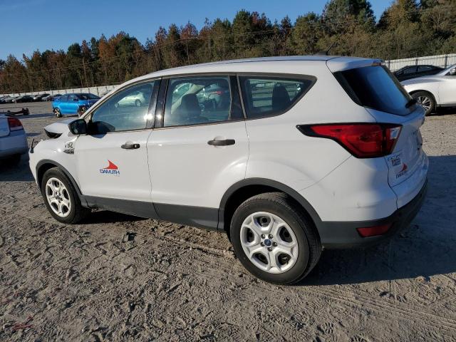 Photo 2 from auction – 2019 FORD ESCAPE S with VIN 1FMCU0F71KUB75564