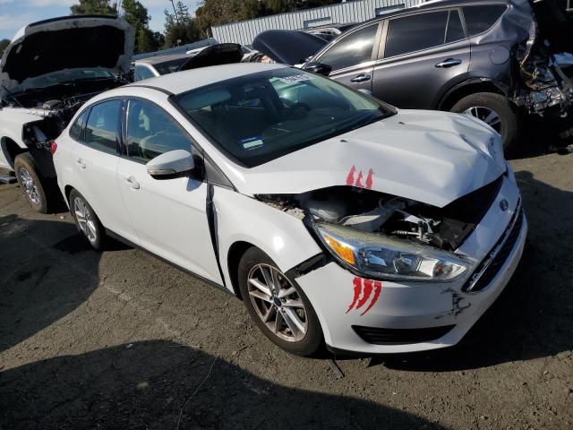 Photo 4 from auction – 2015 FORD FOCUS SE with VIN 1FADP3F29FL311611