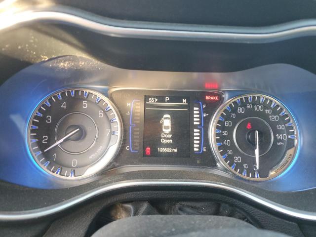 Photo 9 from auction – 2015 CHRYSLER 200 LIMITE with VIN 1C3CCCAB1FN753624