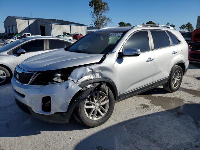 KIA SORENTO LX 2015 with VIN 5XYKT3A63FG565575 - Photo from auction