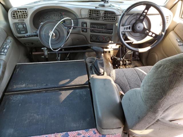 Photo 8 from auction – 1999 GMC JIMMY with VIN 1GKCS13W4X2523313