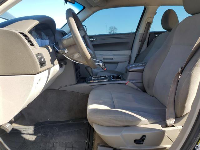 Photo 7 from auction – 2008 CHRYSLER 300 LX with VIN 2C3LA43R08H258753