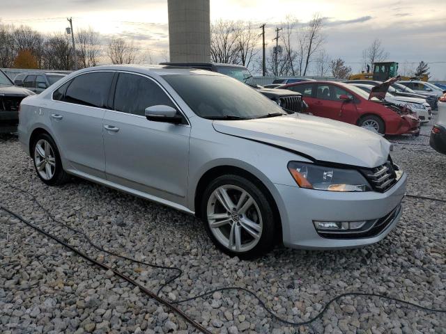 Photo 4 from auction – 2014 VOLKSWAGEN PASSAT SEL with VIN 1VWCN7A31EC064650